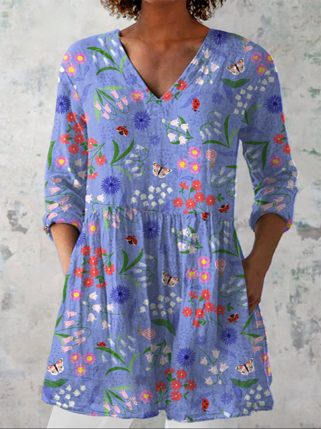 Aline | Lang Bluse med V-hals