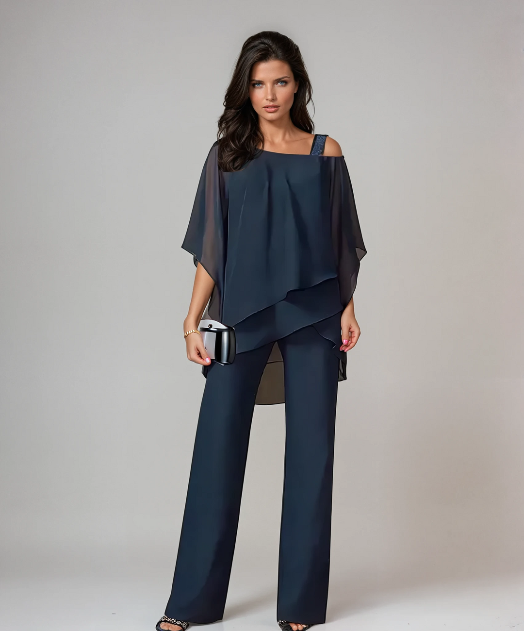 Dorthe | To-delt Elegant Fluid Ensemble