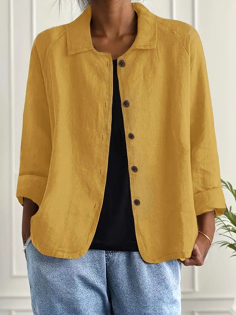 Zeffirine | Avslappet Okkergul Teksturert Bluse med Knappfront